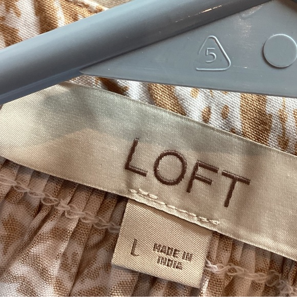 LOFT top ladies large brown print with button down and open neck top - Picture 5 of 5